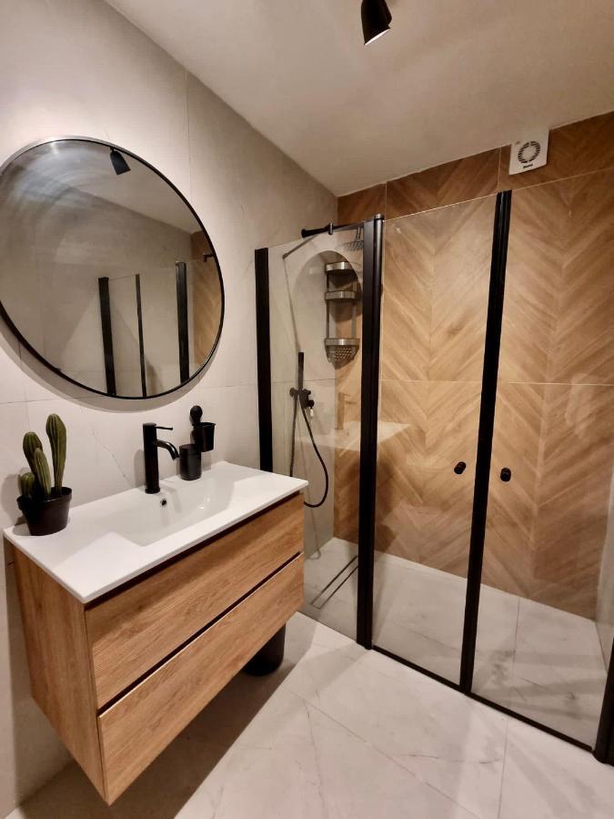 Adva Vacation Apartments Eilat Esterno foto