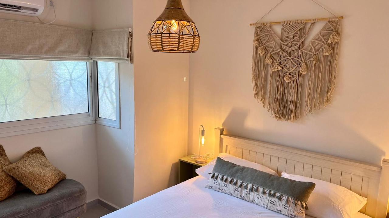 Adva Vacation Apartments Eilat Esterno foto
